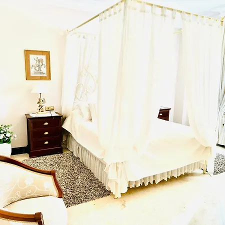 Casa Rafael - Estar Juntos Y Vivir A Lo Grande
